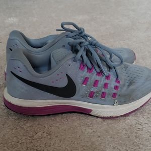 nike zoom vomero 11 women's size 8
